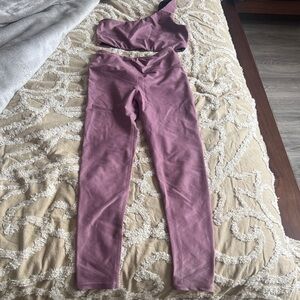 Noli Yoga Women's Shiny Mauve Activewear Set